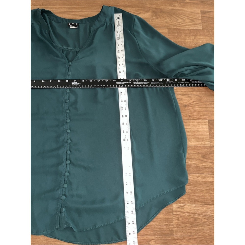Torrid 3X georgette emerald green blouse button-front Roll Tab Sleeves Office - Picture 5 of 5